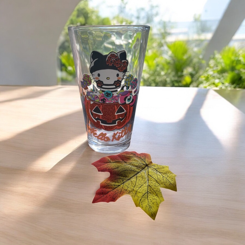 Hello kitty Glassware
